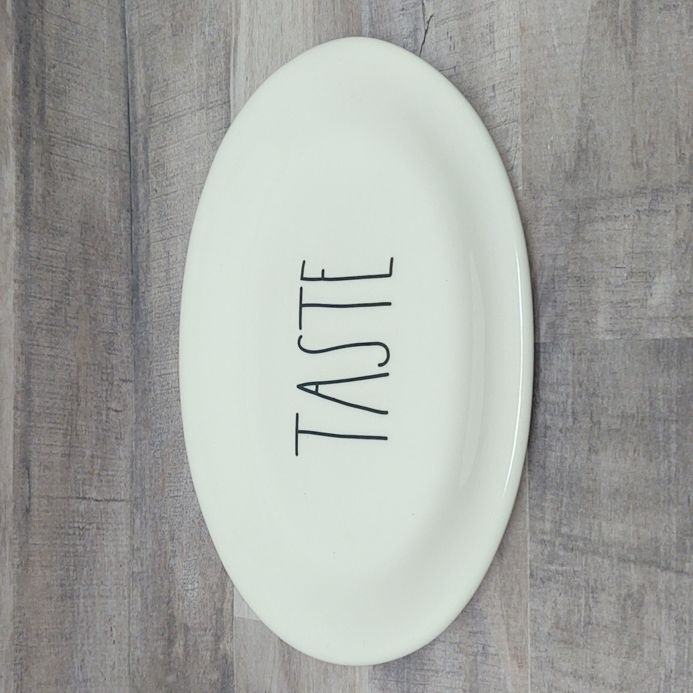 Rae Dunn~TASTE~Small Oval Appetizer Plate~EUC!